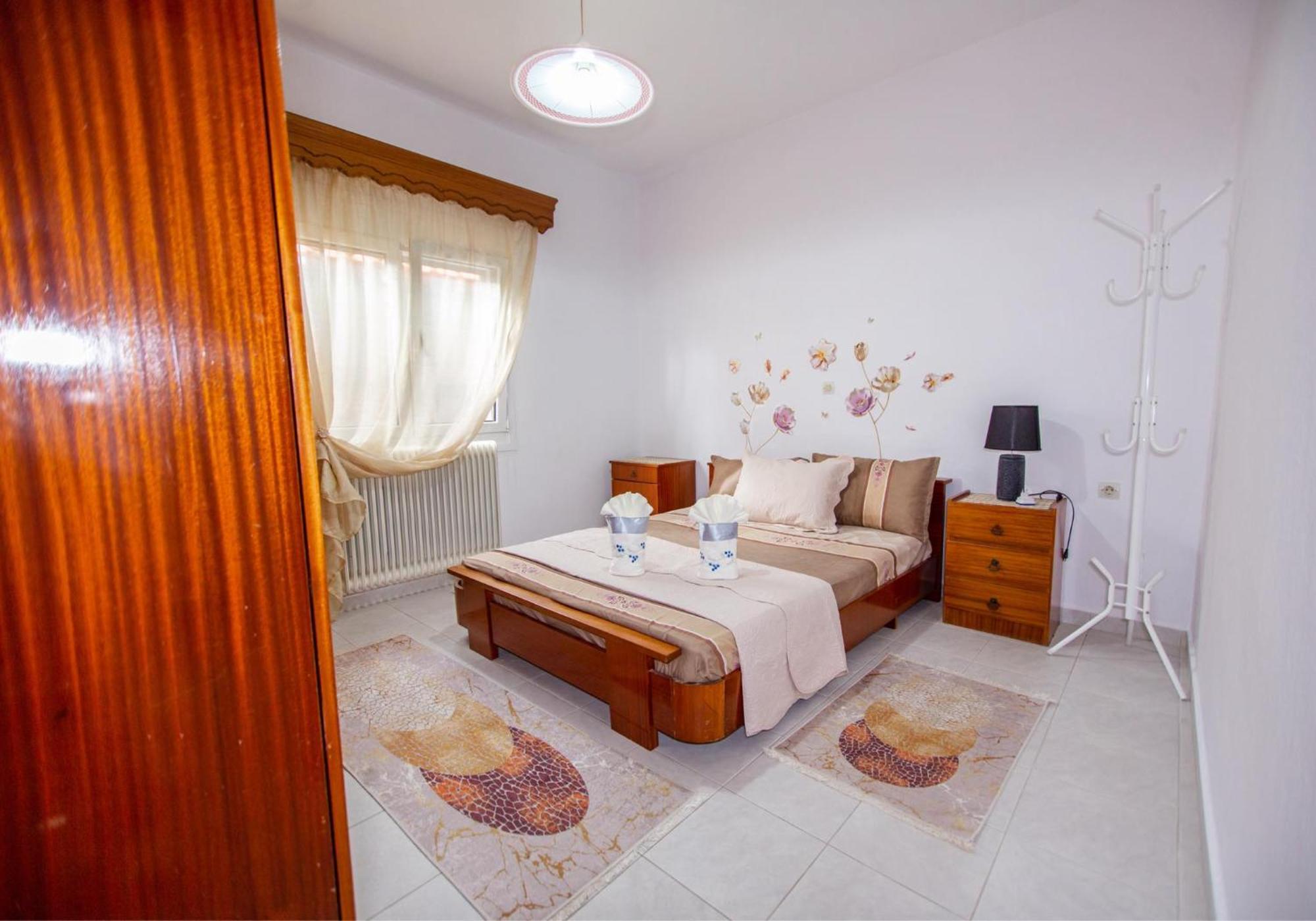 Titika House Guest House Nea Vrasna Luaran gambar
